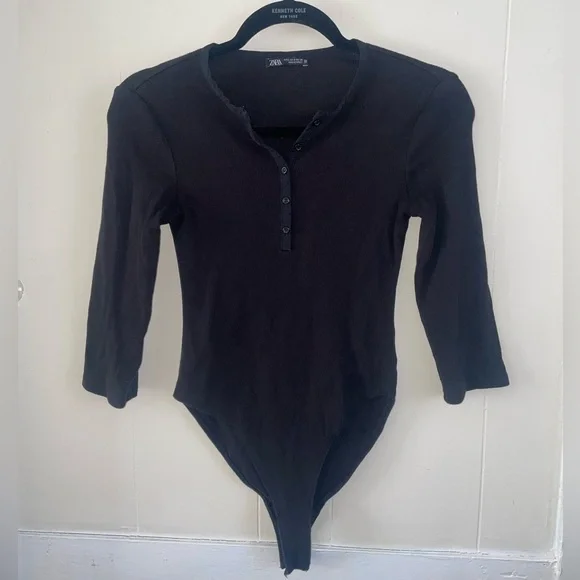ZARA Black Quarter Sleeve Bodysuit Stretchy Comfy Closet Staple Essential Cute - Picture 3 of 5